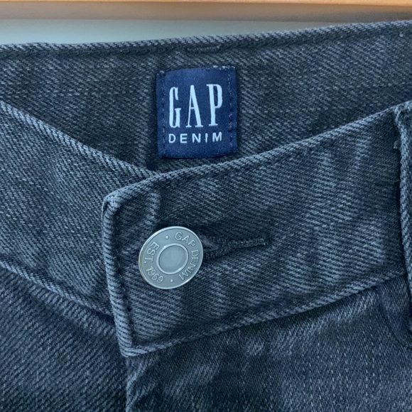 GAP Denim “Best Girlfriend” Fit in black - Picture 5 of 6